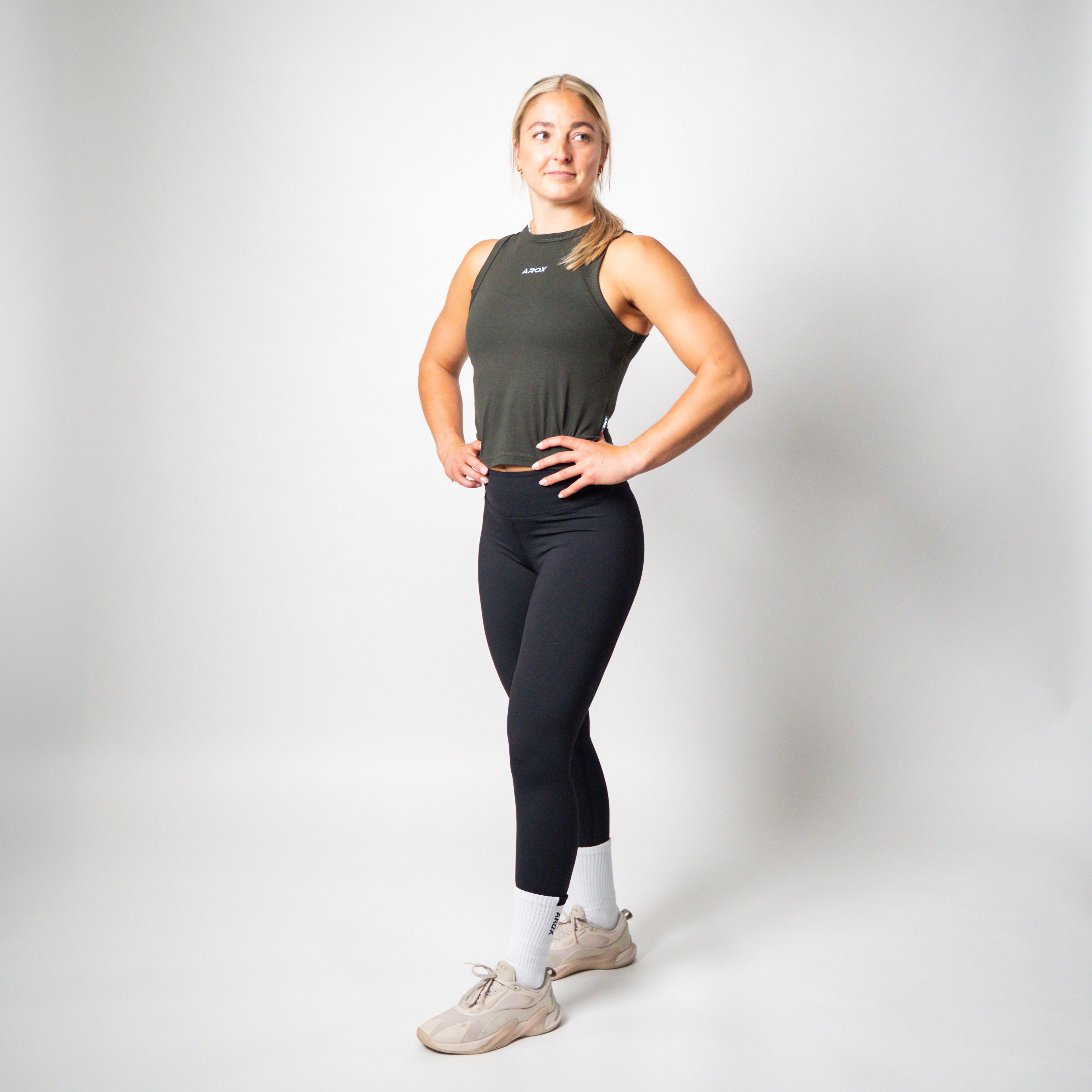 SportsTech women top (Light grey)