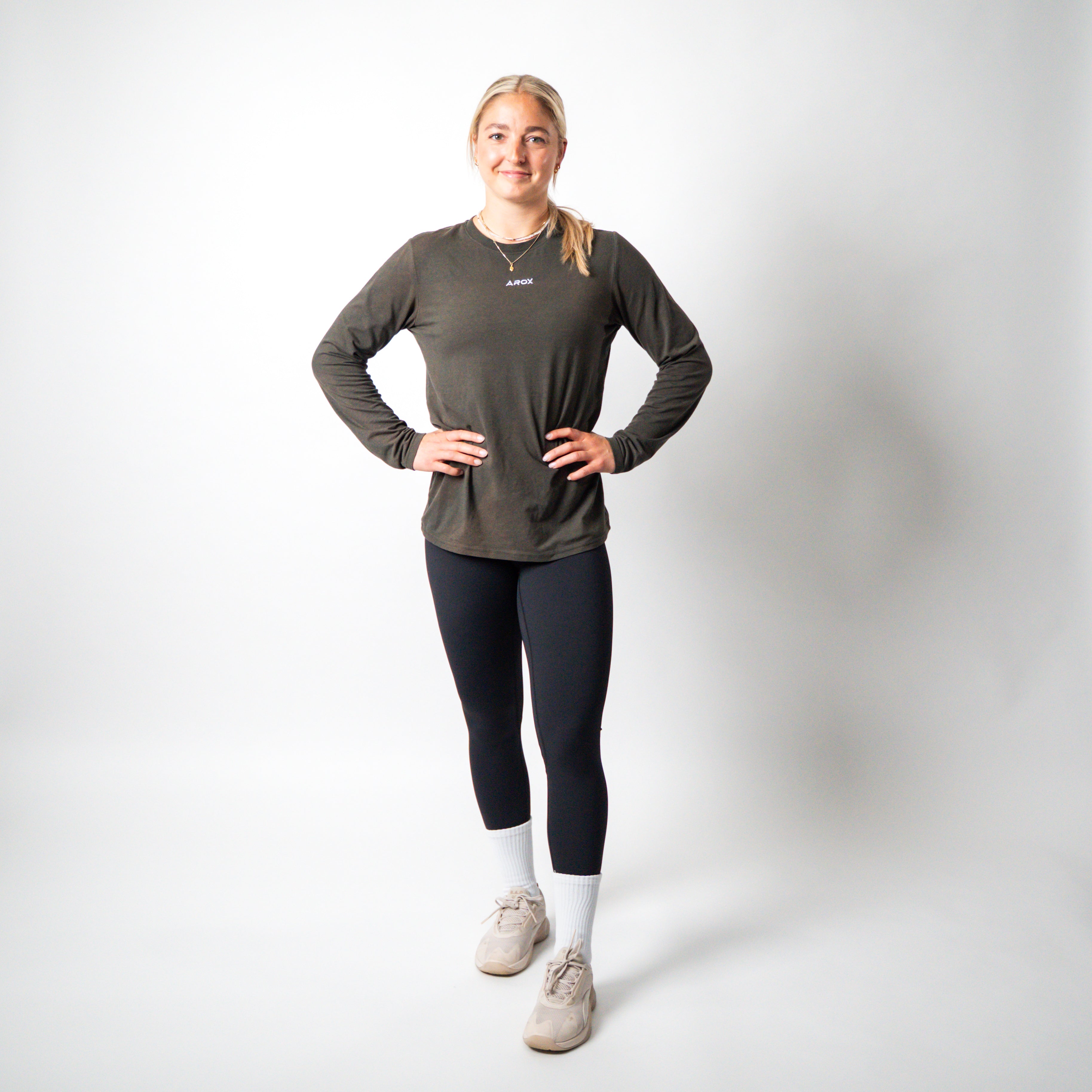 SportsTech women long sleeve (Deep navy)
