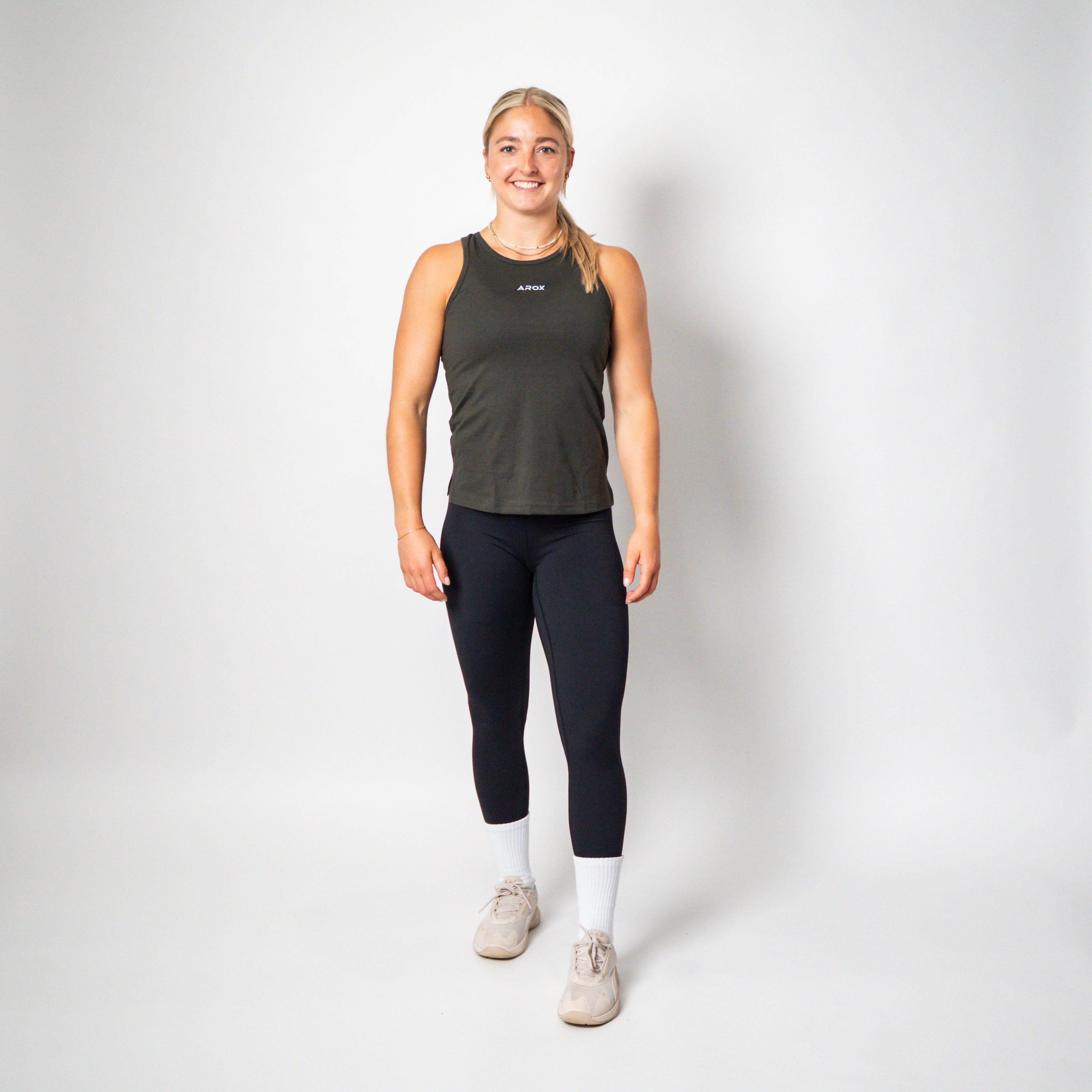 SportsTech women long top (Dark brown)