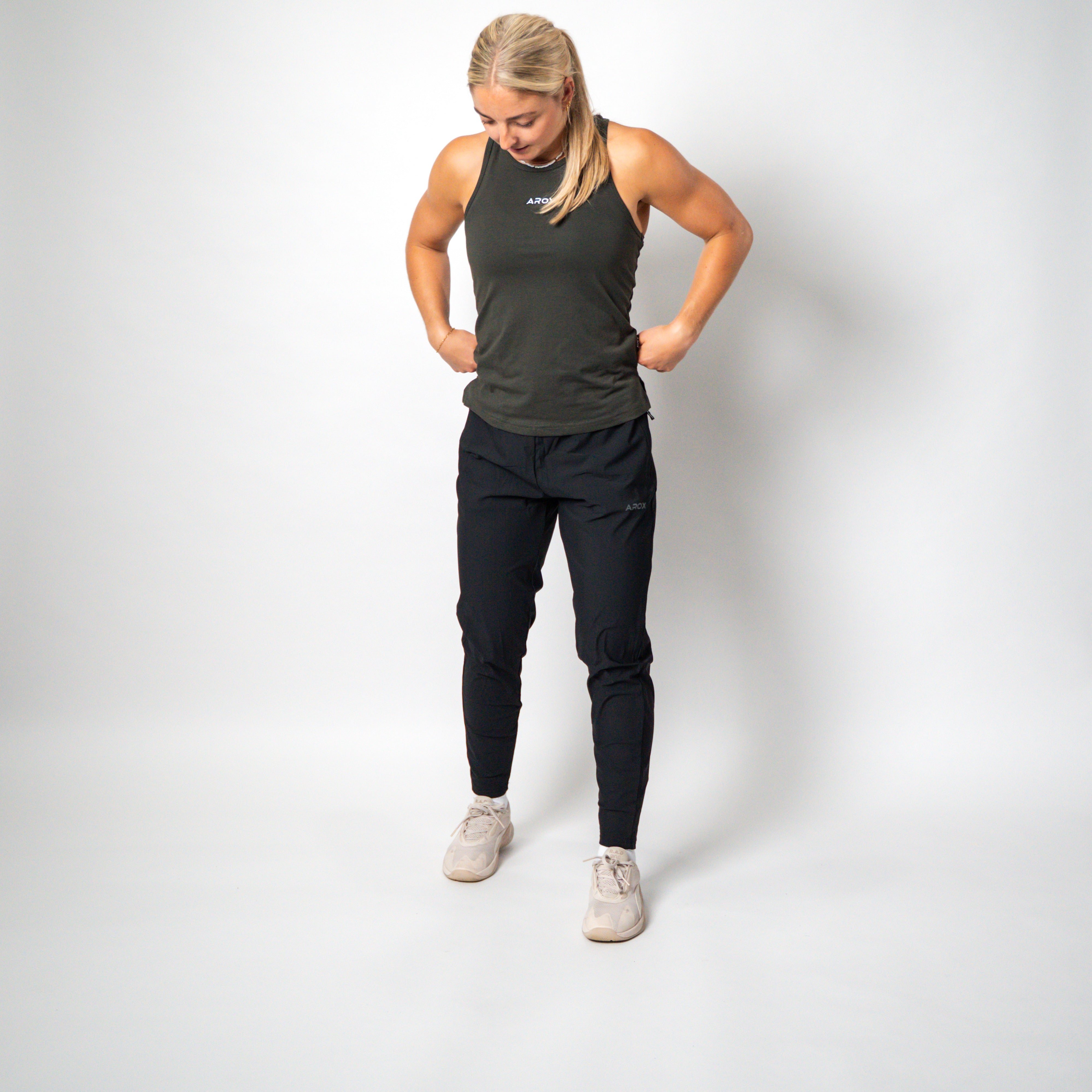 Unisex performance pants